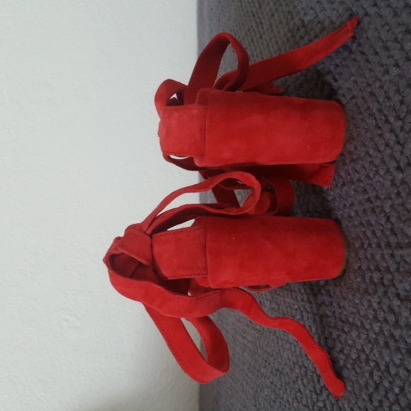 Steve Madden Cosmic Red Suede Chunky Lace Up Heels - Picture 5 of 6